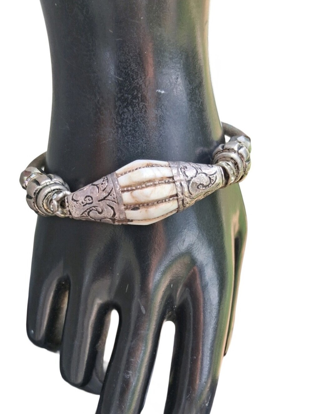 Vintage Tribal Stretch Bracelet Sterling Silver Caps Howlite Stone Inlay